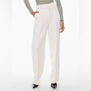 ARITZIA Effortless Pant in matte pearl NWOT